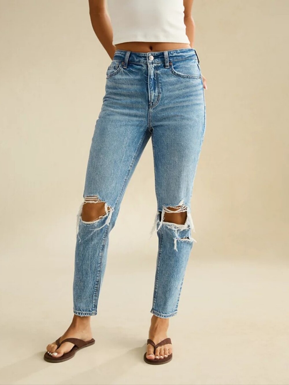American Eagle High-Rise Light Blue Distressed Women’s MOM Jeans